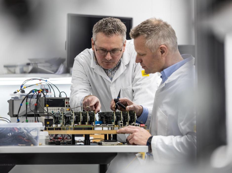 VDL versterkt positie in elektronica door overname Sintecs