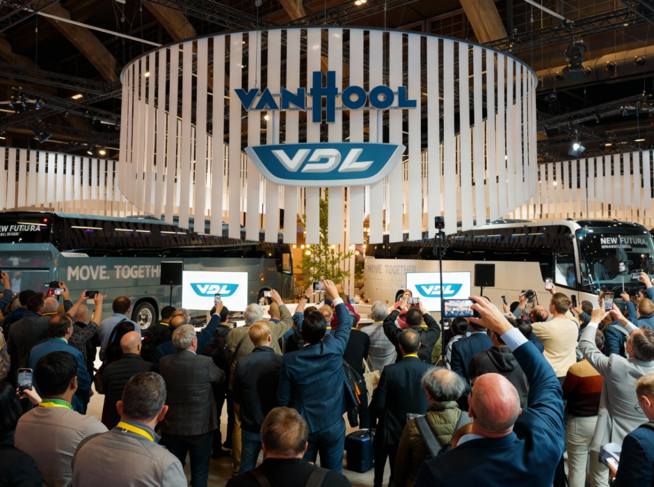 VDL Bus Group presenteert nieuwe touringcar op Busworld in Brussel